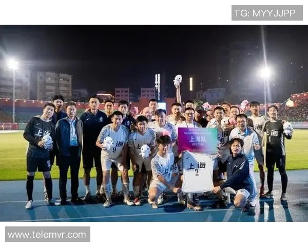 全运会特别报道:上海足球队拼搏历程与荣耀追寻的故事